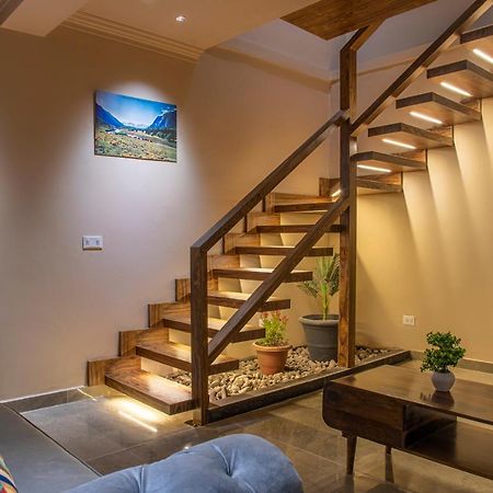 Hillcrest Heights Bed & Breakfast Kasauli Luaran gambar
