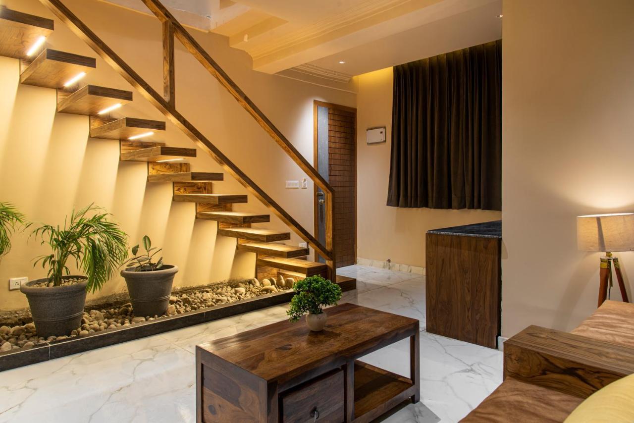 Hillcrest Heights Bed & Breakfast Kasauli Luaran gambar