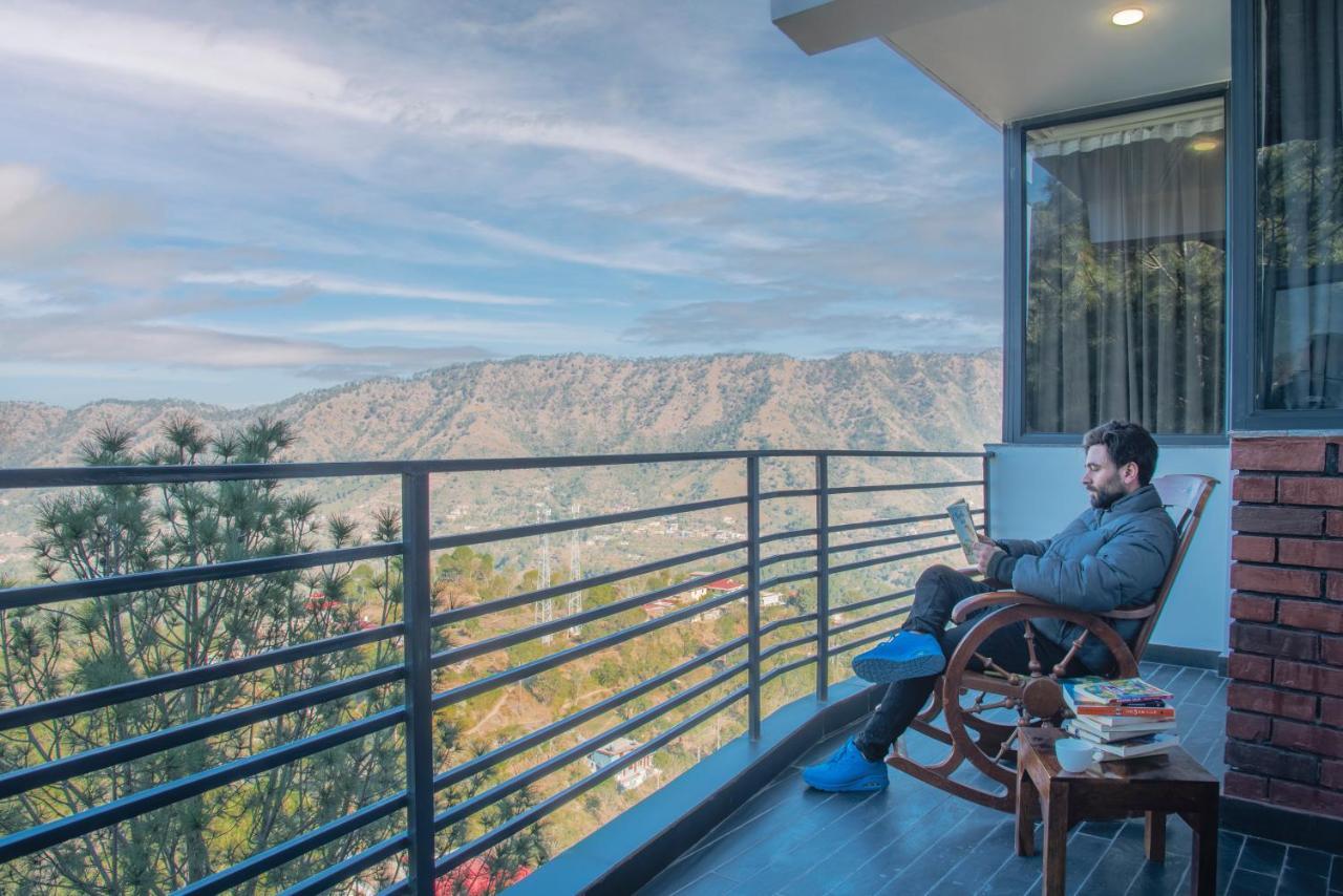 Hillcrest Heights Bed & Breakfast Kasauli Luaran gambar